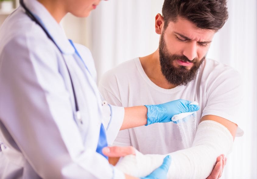 Burns, Cuts & Laceration Care: When to Stitch & How We Help